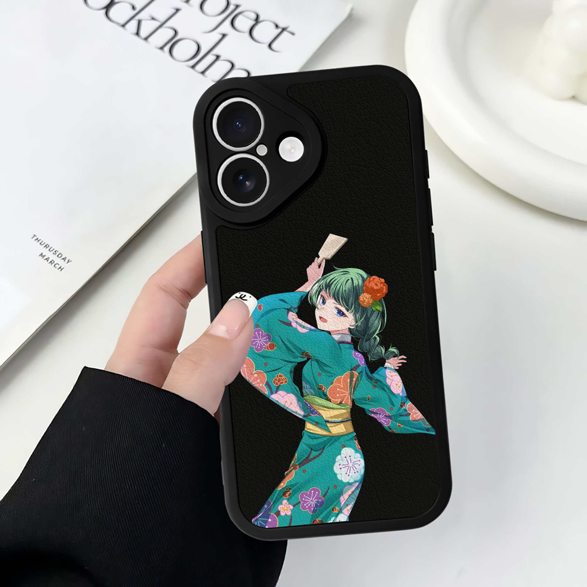 薬屋のひとりごと The Apothecary Diaries 【iPhone 16シリーズ対応】シリコンスマホケース（レザー調） 材質：シリコン